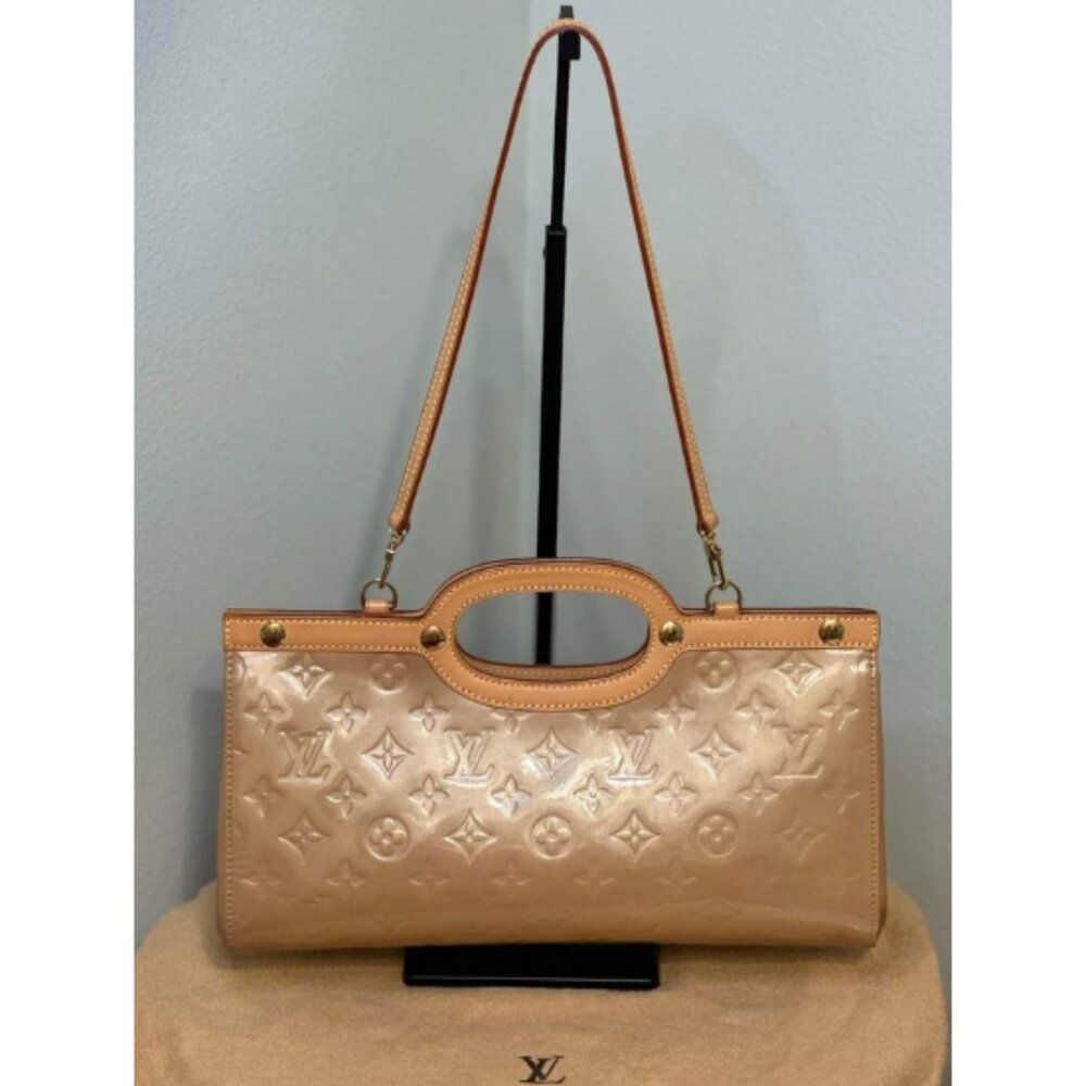 LV Vernis Roxbury Drive